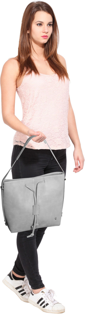 benetton bag axis bank offer 2018