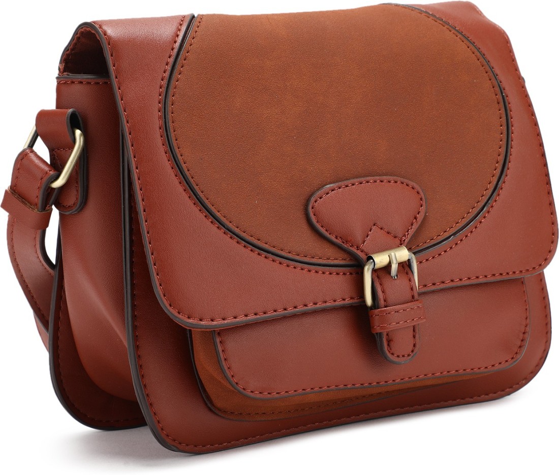 accessorize messenger bag