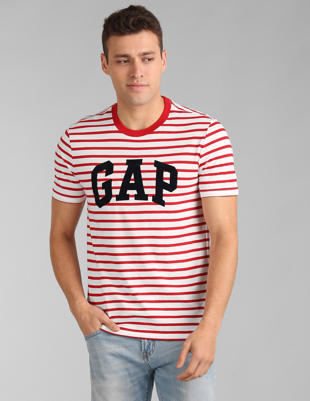 gap red and white striped shirt