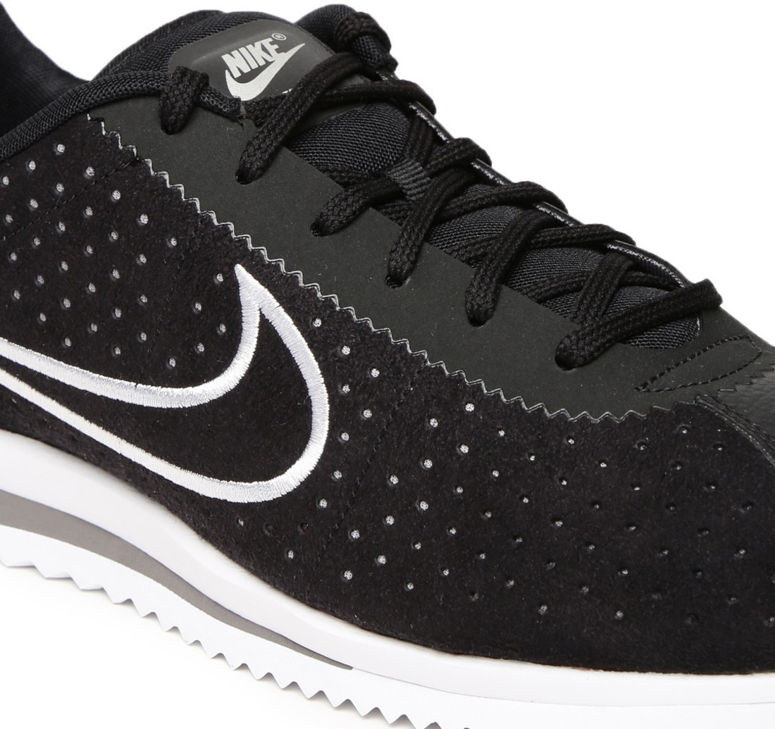 nike cortez flipkart