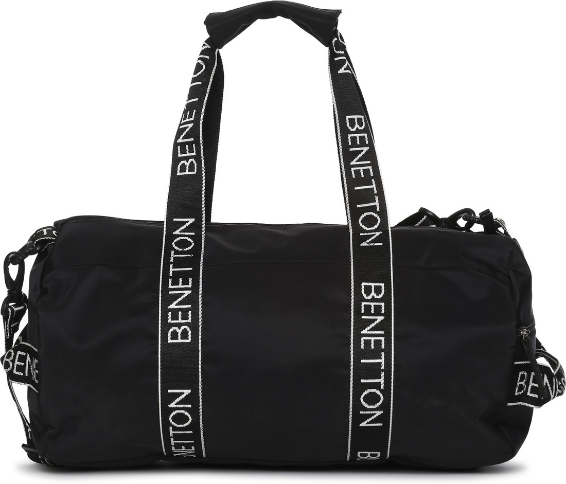 axis bank benetton bag