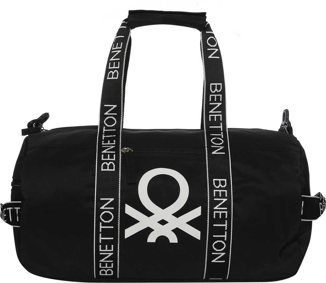 benetton bag from axis bank