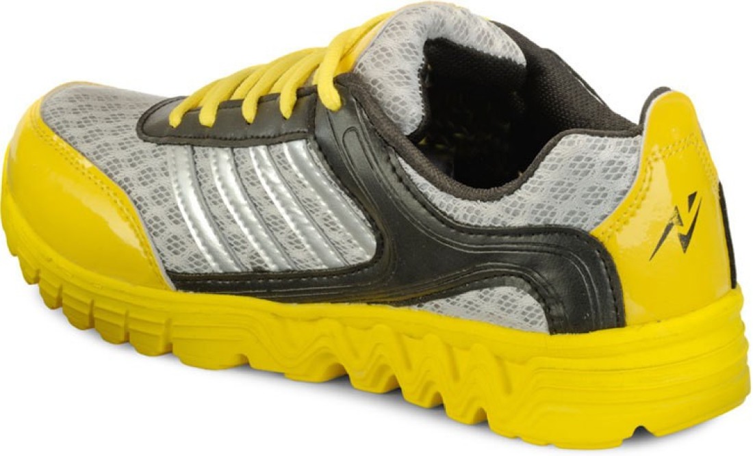 yepme sports shoes 199