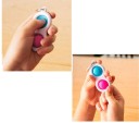 pattnse Intérêt Jouets sensoriels Fidget Simple Dimple Keychain Toy Stress Relief Hand Toys for Anxiety Autism Trois Trous Fidget Toy Stress Relief pour Adultes Et Enfants 