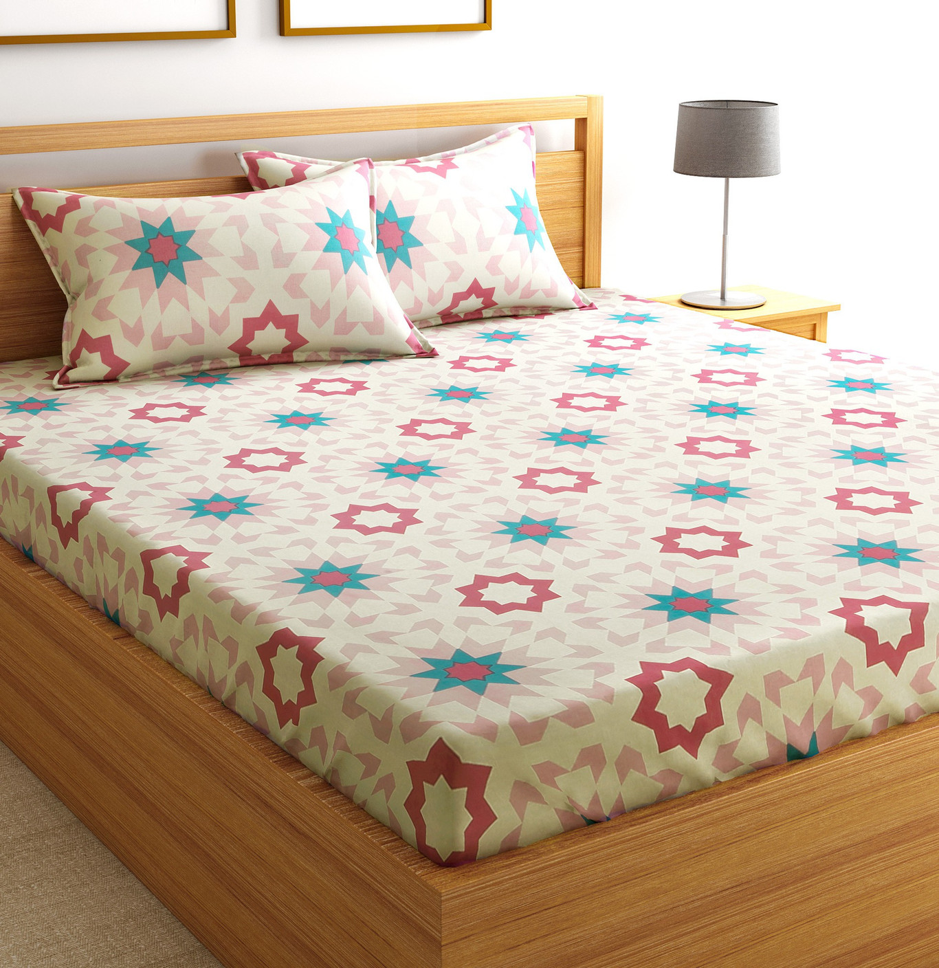 Flipkart SmartBuy 104 TC Cotton Double Geometric Bedsheet Buy