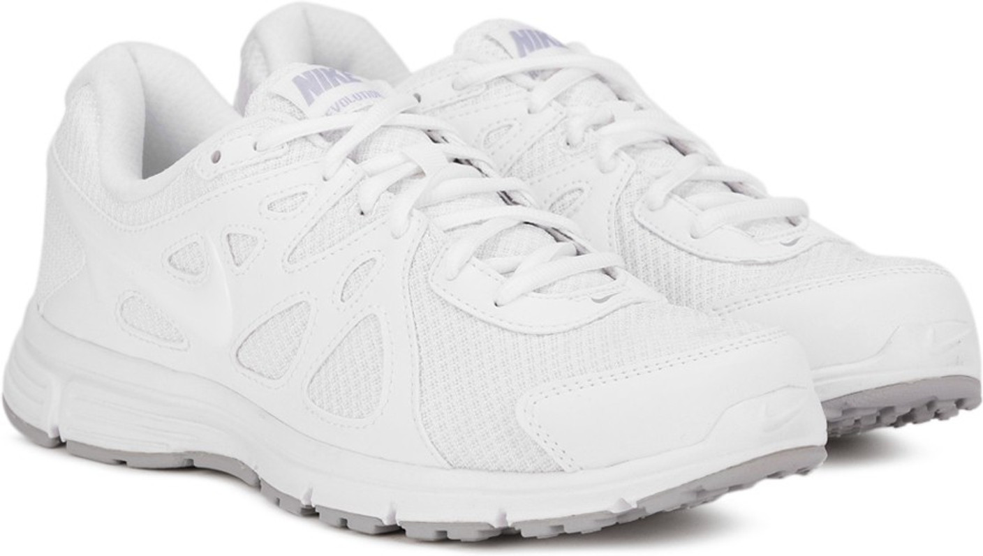 running shoes nike flipkart