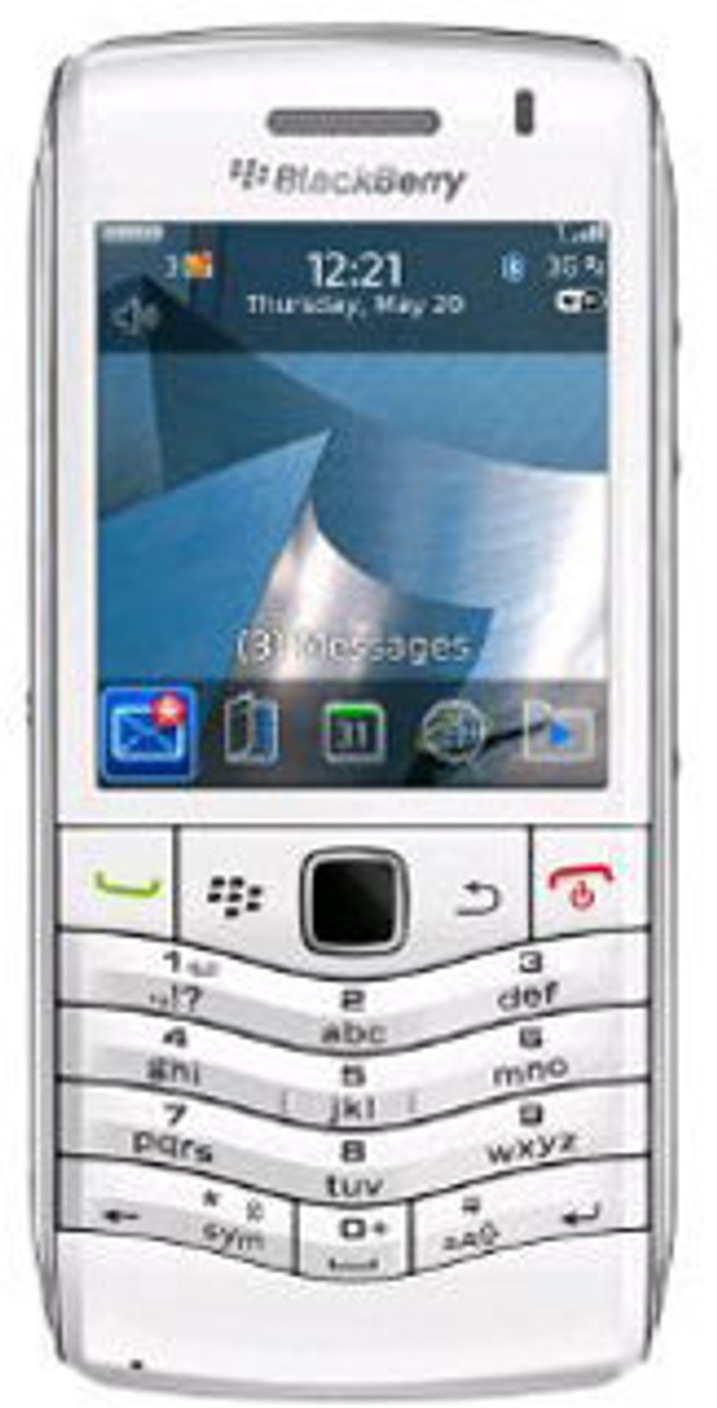 Blackberry Pearl 3G 9105 Online at Best Price with Great Offers Only On