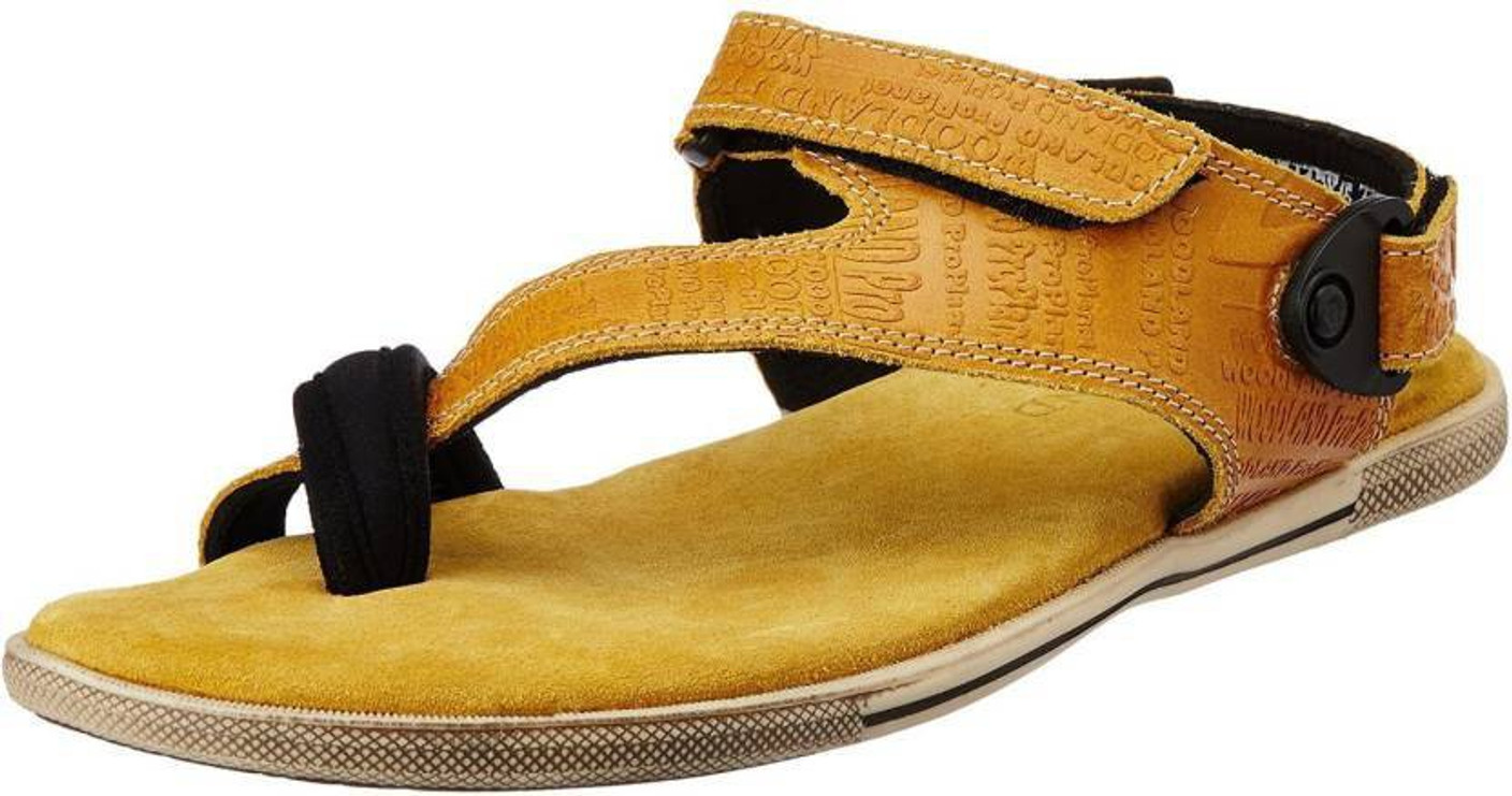 snapdeal woodland sandals