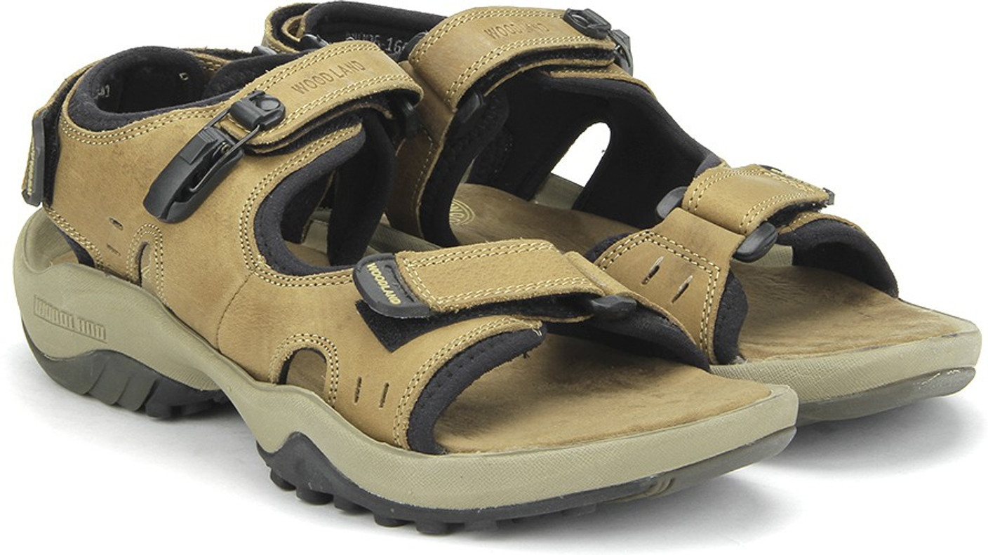 leather sandals flipkart