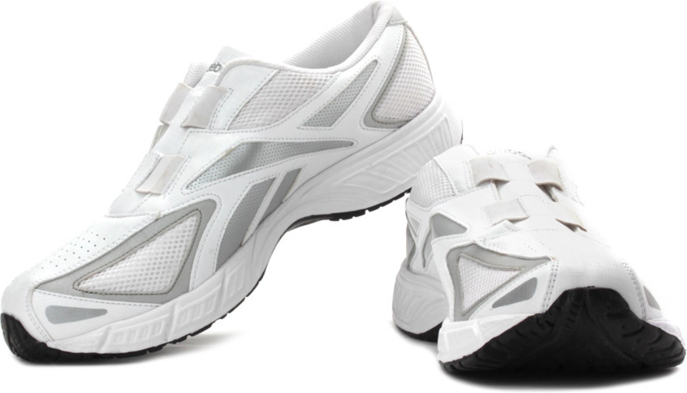 Reebok Moon Walk II Lp Walking Shoes For Men - Buy WHITE ...