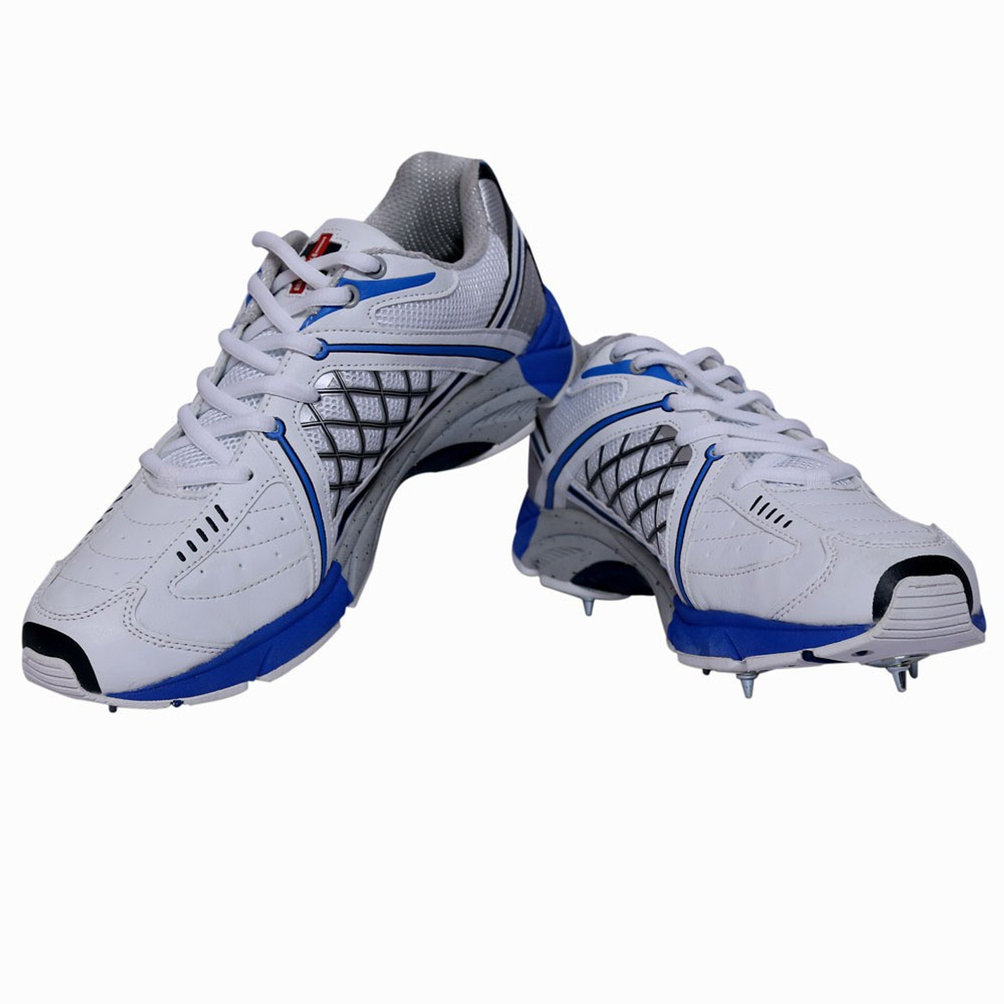 Graynicolls All Rounder Cricket Shoes For Men Buy White Graynicolls All Rounder Cricket Shoes For Men Buy White
