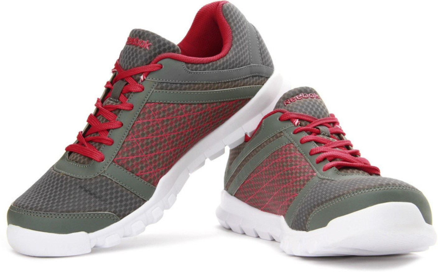 Reebok Country Ride LP Running Shoes For Men - Buy Grey, Red, White ...