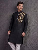 Tibra Collection Men Embroidered Cotton Blend Straight Kurta (Black)