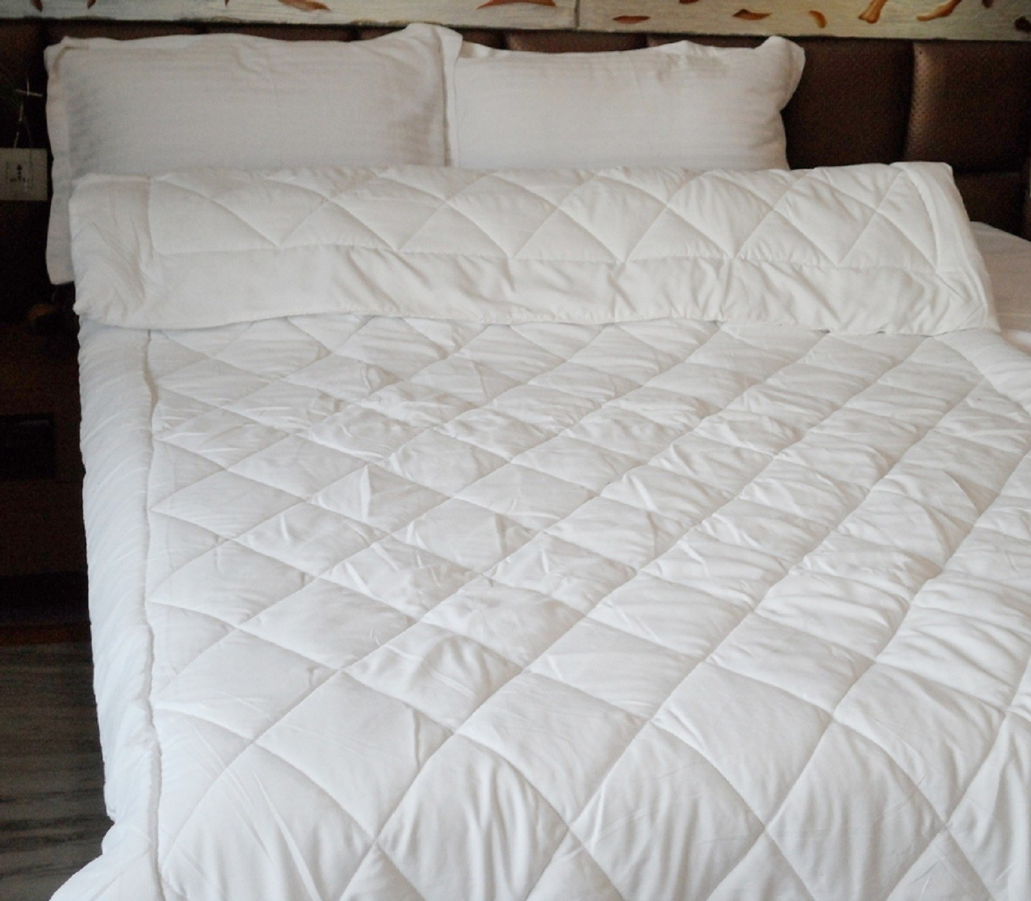 Image of anko Solid Single Throw for AC Room (Poly Cotton, White)