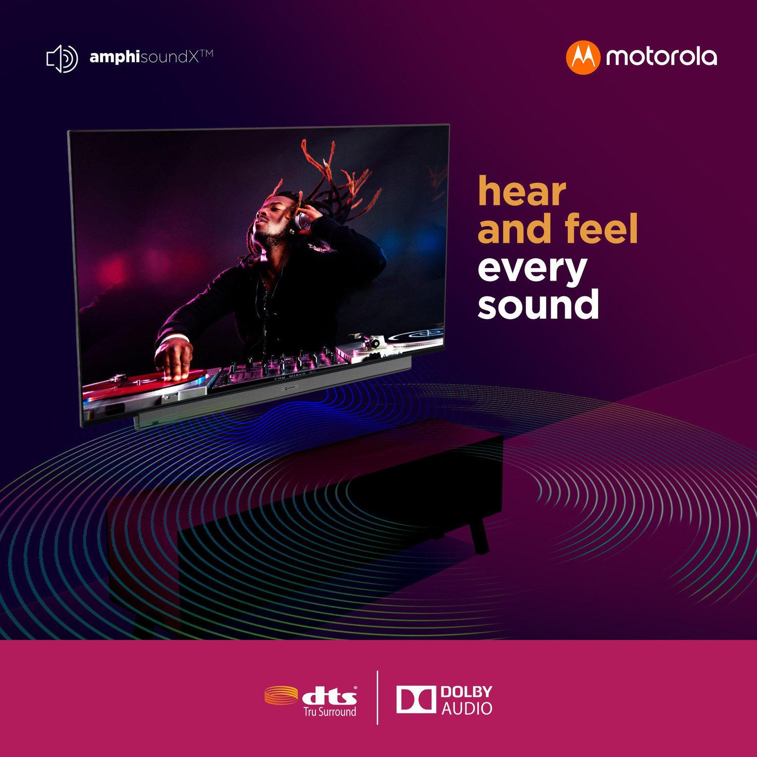 Image of MOTOROLA ZX 109 cm (43 inch) Ultra HD (4K) LED Smart Android TV with Wireless Gamepad (43SAUHDM)