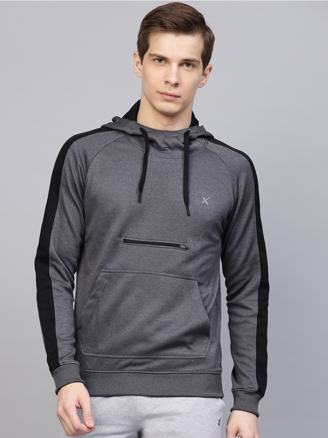 UNDER ARMOUR Full Sleeve Solid Men Sweatshirt - Buy UNDER ARMOUR