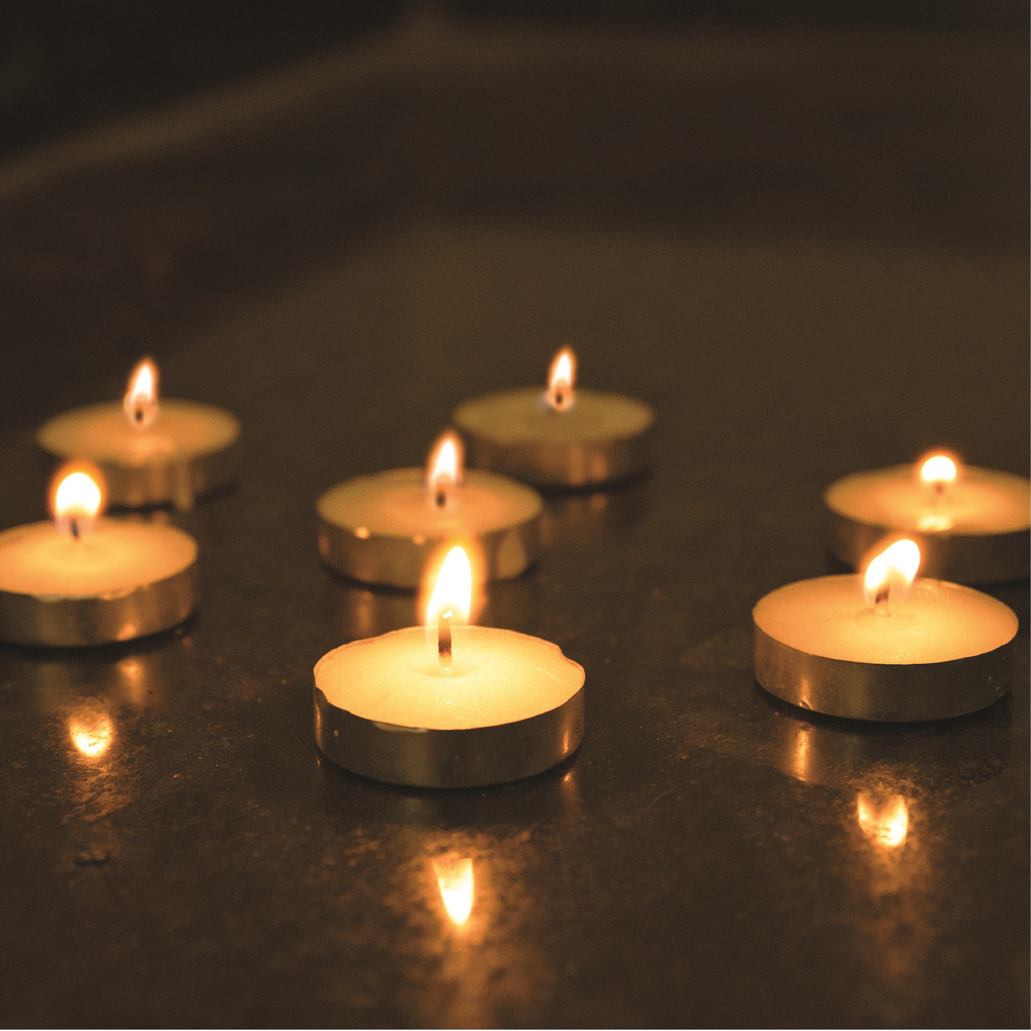 Image of Flipkart SmartBuy 50Pcs White(8g) Candle