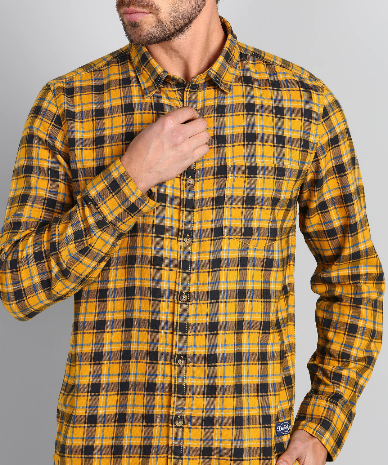 Image of FLYING MACHINE Men Slim Fit Checkered Spread Collar Casual Shirt