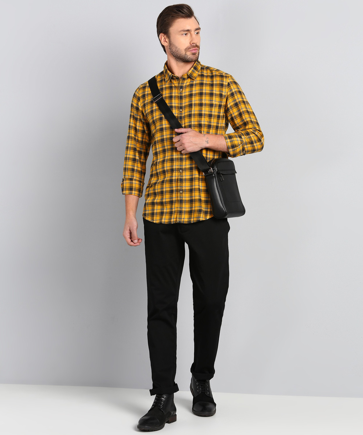 Image of FLYING MACHINE Men Slim Fit Checkered Spread Collar Casual Shirt