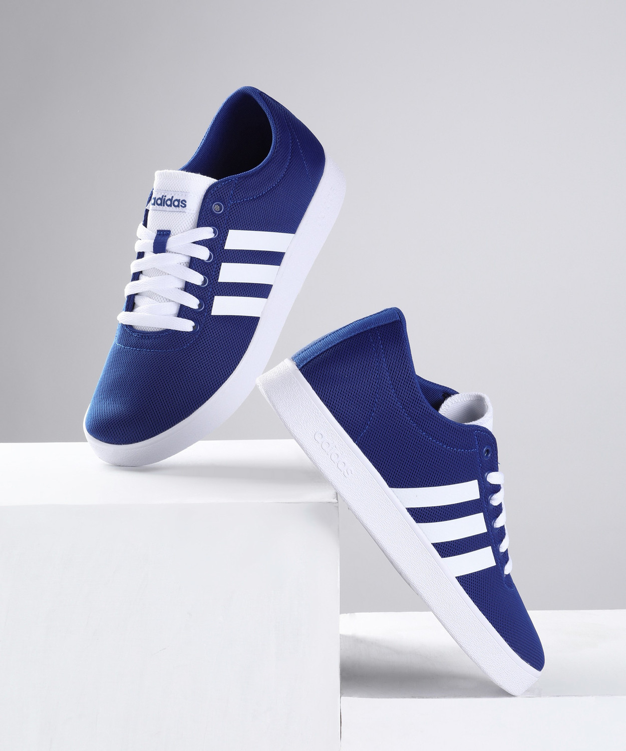 Image of ADIDAS Easy Vulc 2.0 Sneakers For Men