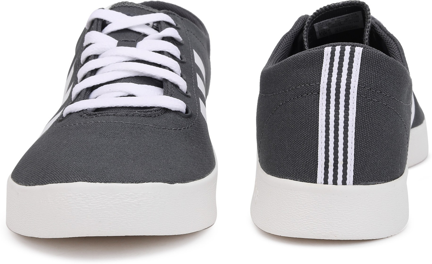 Image of ADIDAS Easy Vulc 2.0 Sneakers For Men