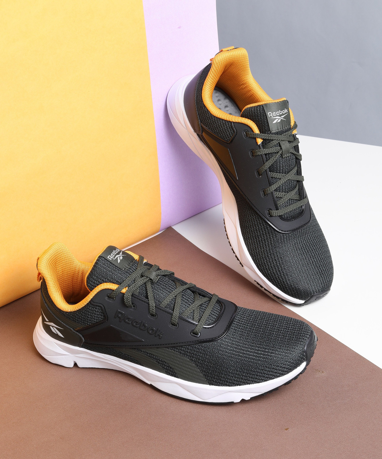 Reebok lp running shoes hot sale