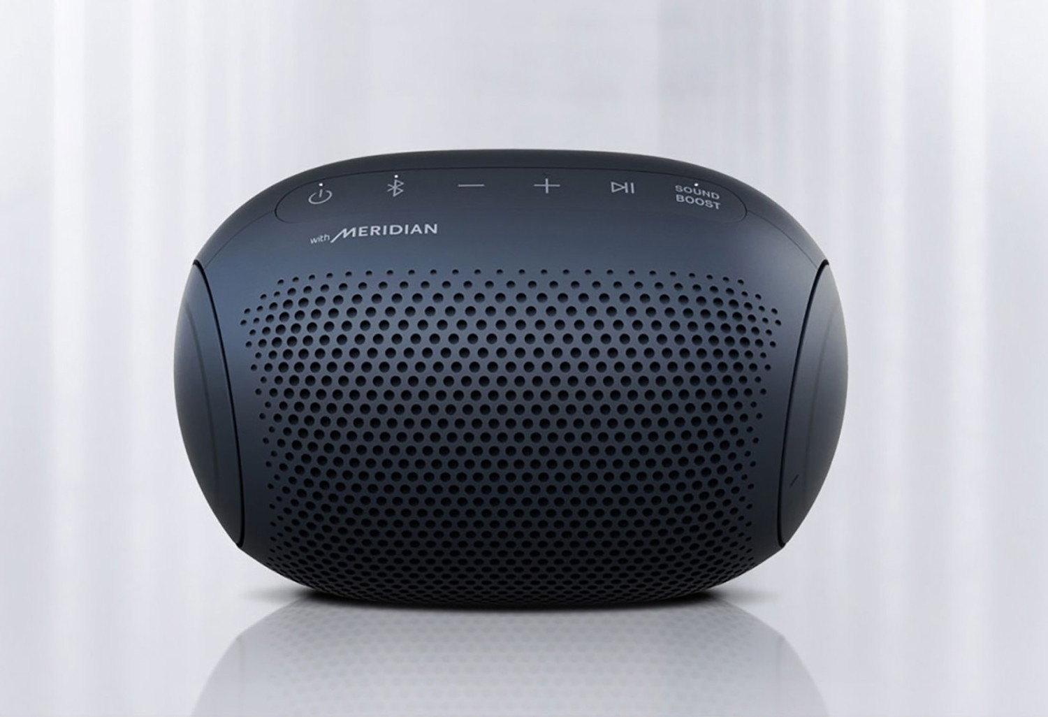 Image of LG XBOOM GO PL2 Water-Resistant With 10 Hours Playback 5 W Bluetooth Speaker