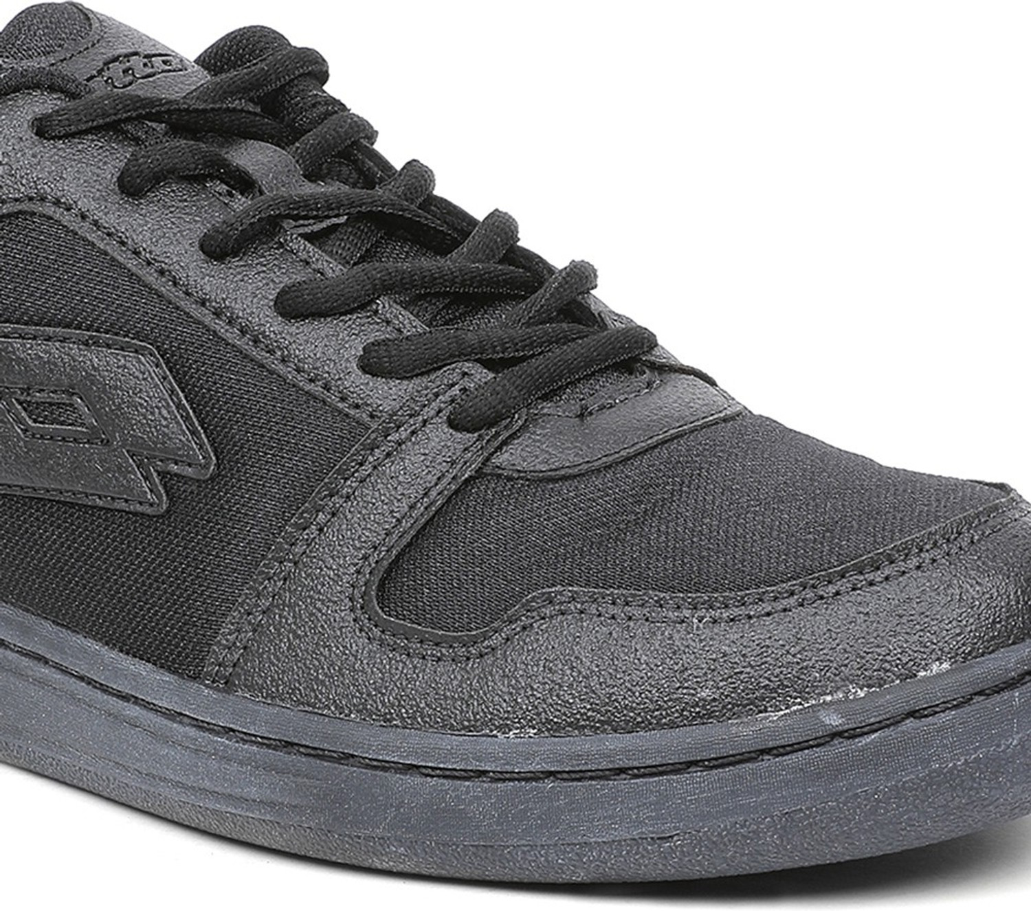 Lotto ace black top shoes