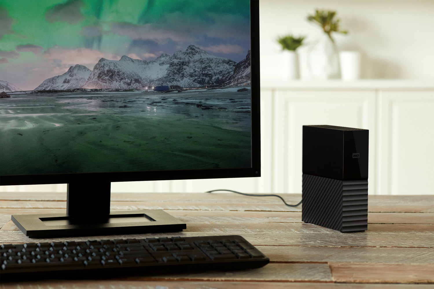 Image of WD My Book 8 TB External Hard Disk Drive (HDD) 5 GB /s, USB 2.0, USB 3.0 with Automatic Backup, Compatible with Windows and Mac