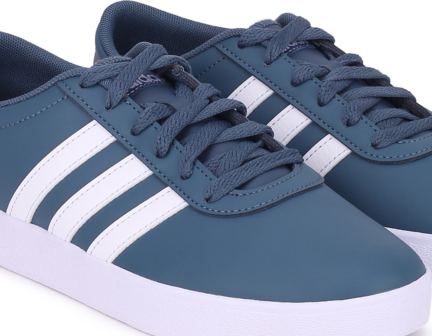 Image of ADIDAS Easy Vulc 2.0 Sneakers For Men