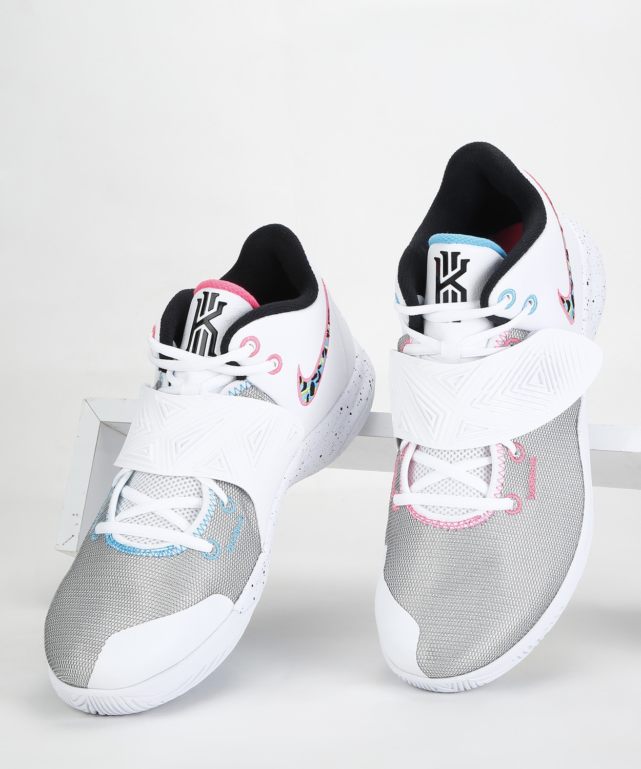 Kyrie hotsell flytrap india