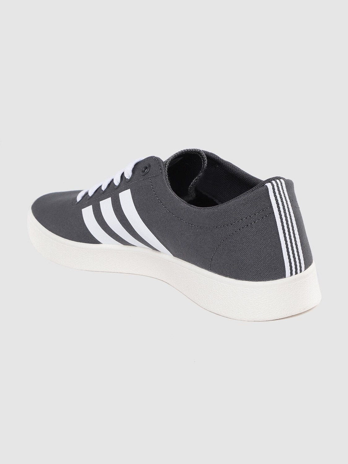 Image of ADIDAS Easy Vulc 2.0 Sneakers For Men