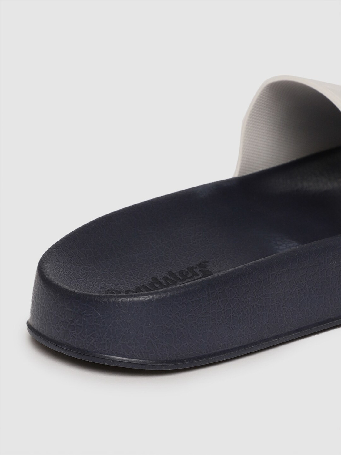 Image of Roadster Men Slides