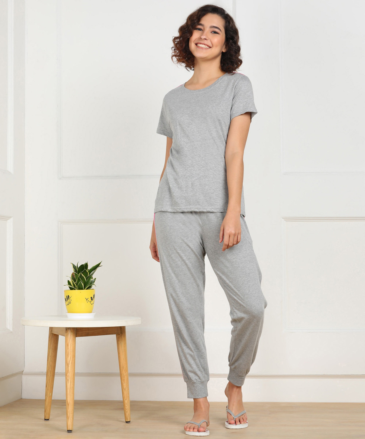 Dreambe nightwear store