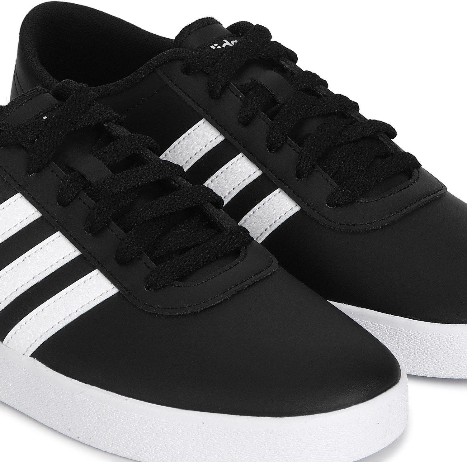 Image of ADIDAS Easy Vulc 2.0 Sneakers For Men