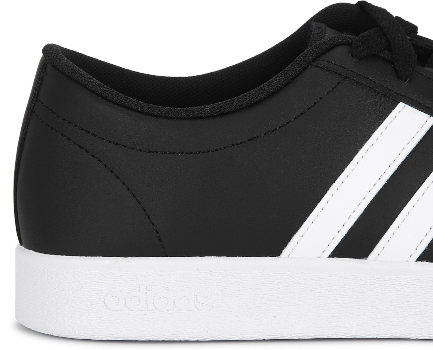 Image of ADIDAS Easy Vulc 2.0 Sneakers For Men