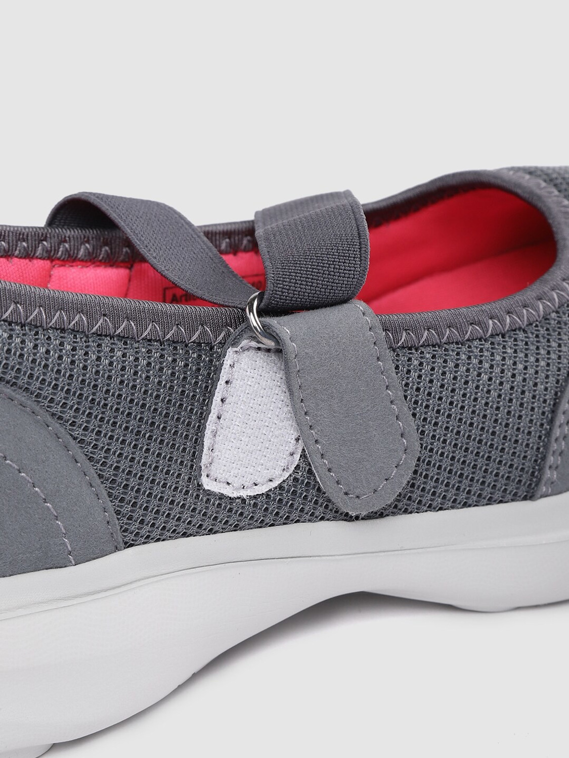 Hrx charcoal cheap grey sneakers