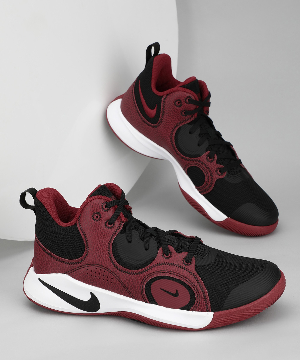 Image of NIKE Fly.By Mid 2 Basketball Shoes For Men