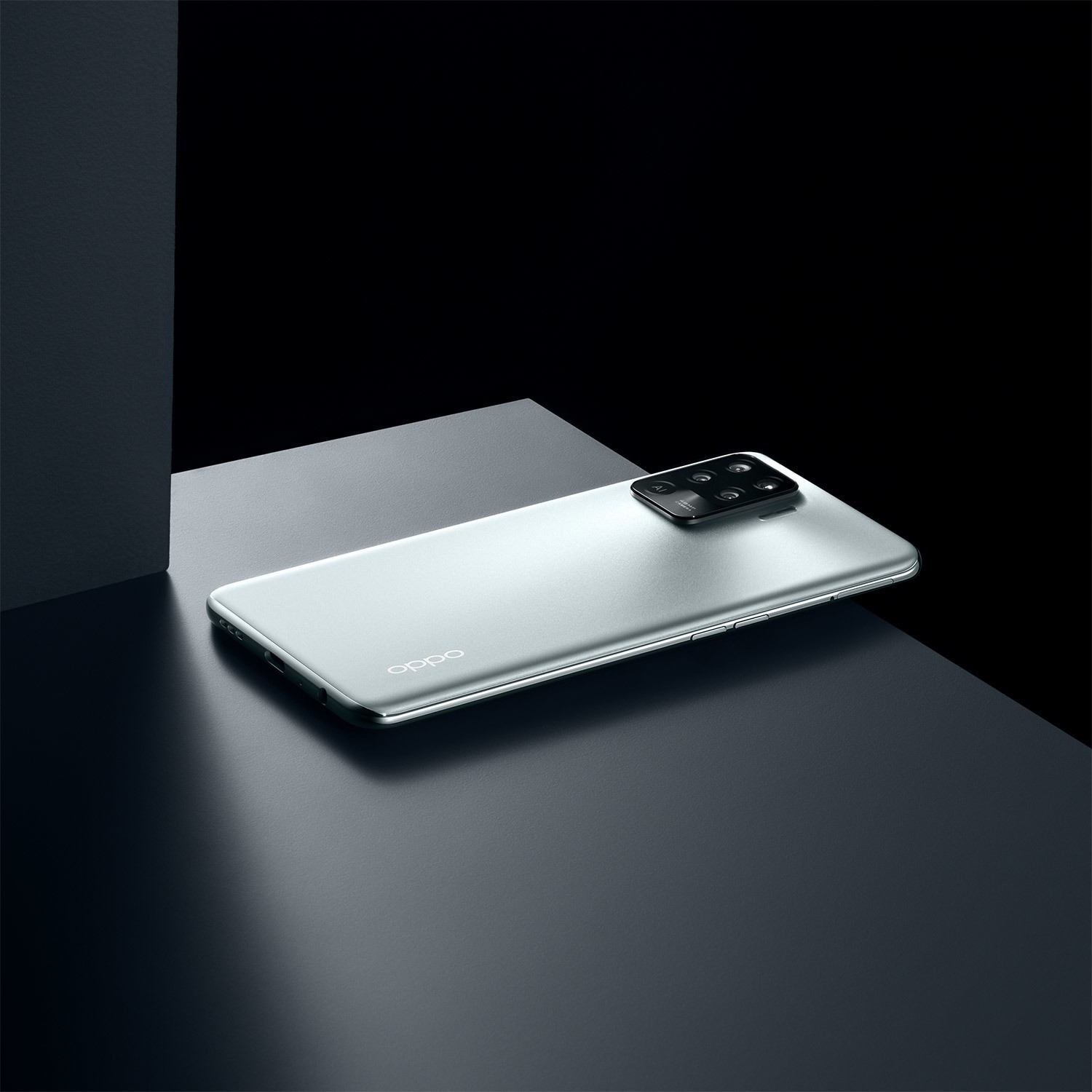 Image of OPPO F19 Pro (Crystal Silver, 128 GB) (8 GB RAM)