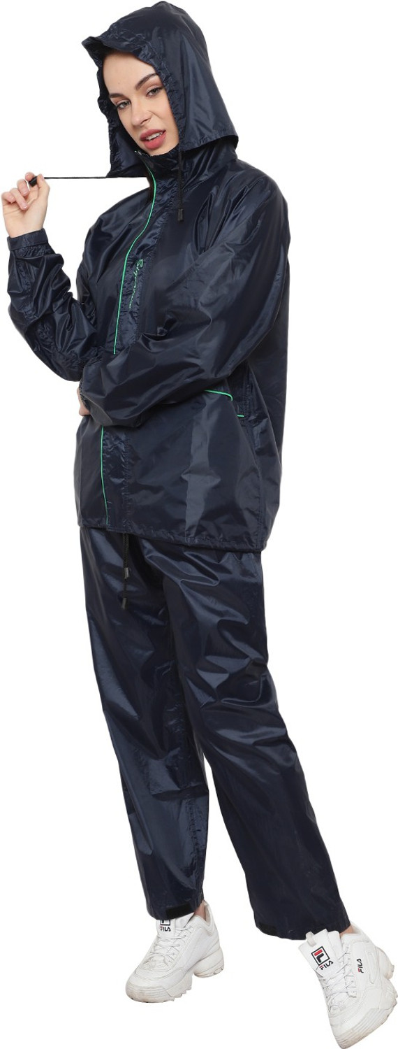 Zacharias raincoat store
