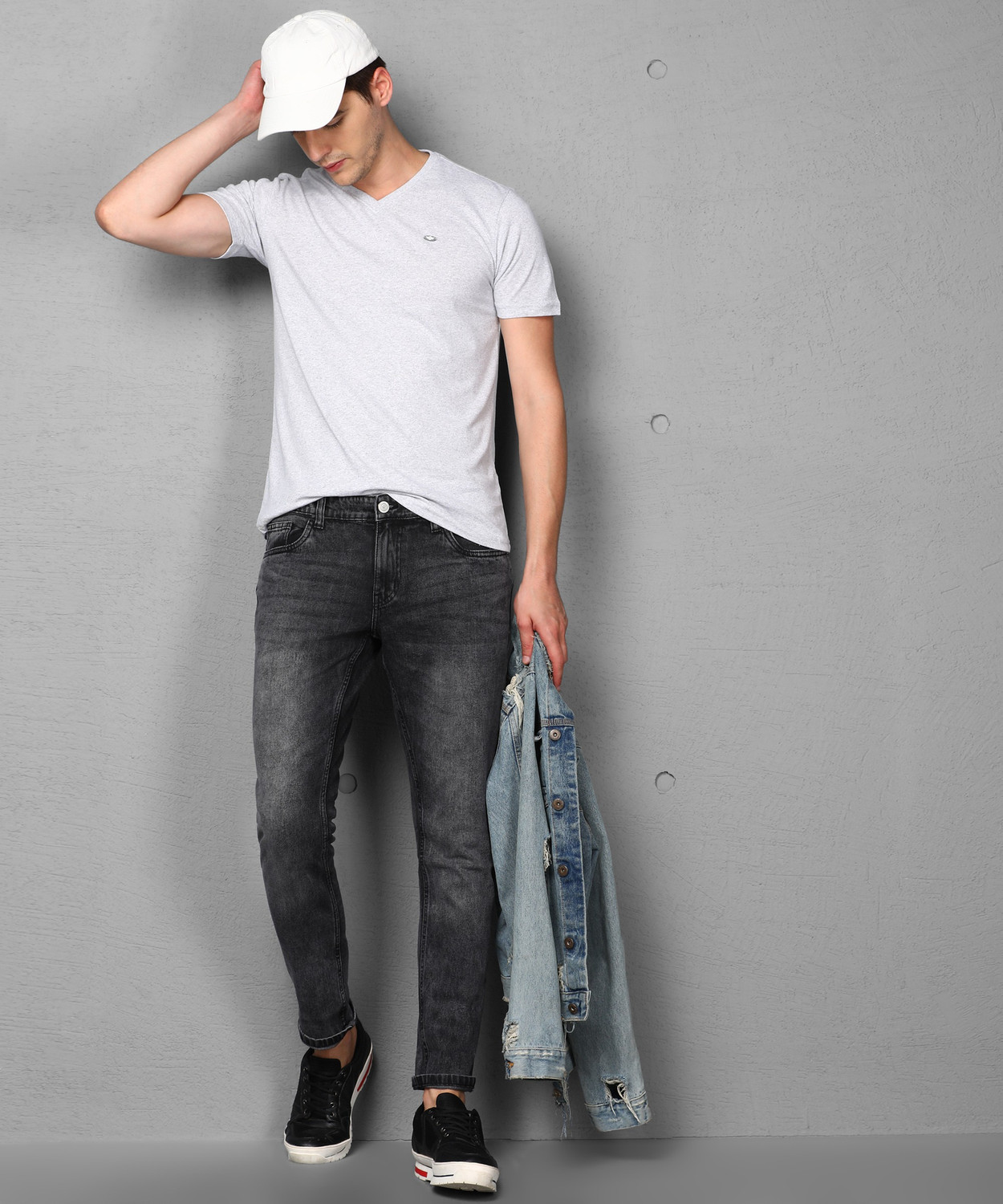 Image of METRONAUT Solid Men V Neck Multicolor T-Shirt