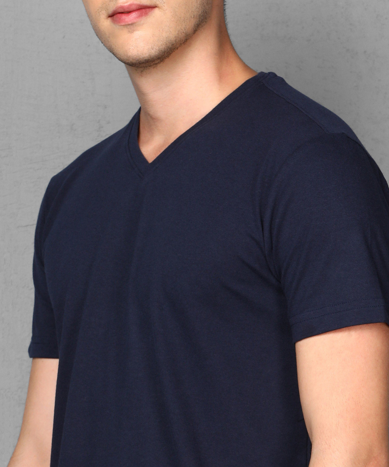 Image of METRONAUT Solid Men V Neck Multicolor T-Shirt