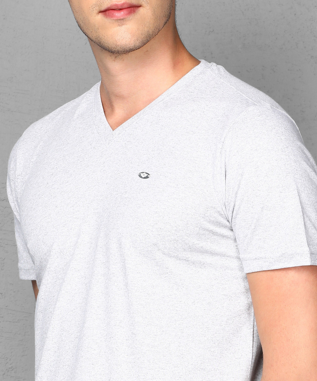 Image of METRONAUT Solid Men V Neck Multicolor T-Shirt