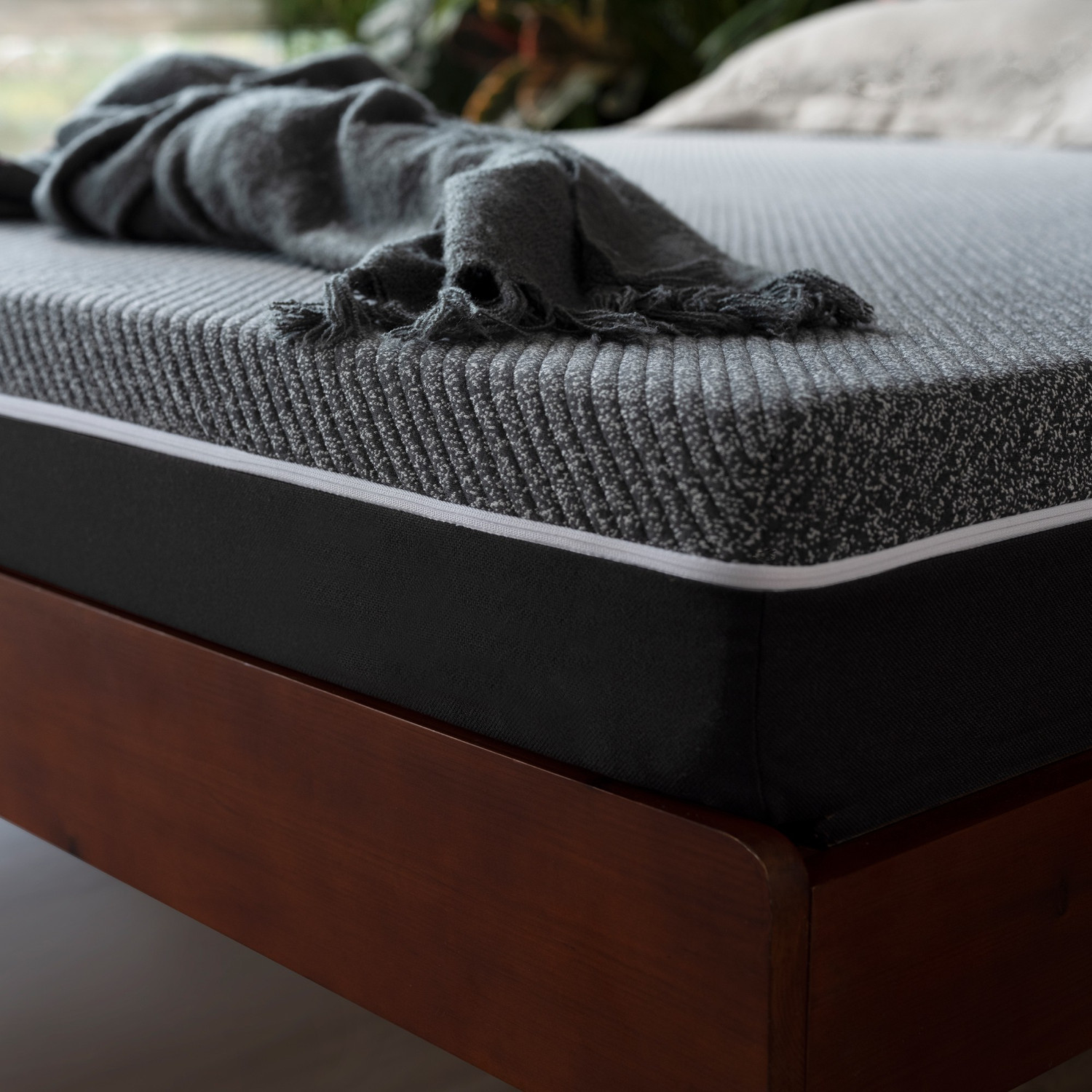 Image of Sleepyhead Laxe - BodyIQ Orthopedic Memory Foam 8 inch King Latex Foam Mattress