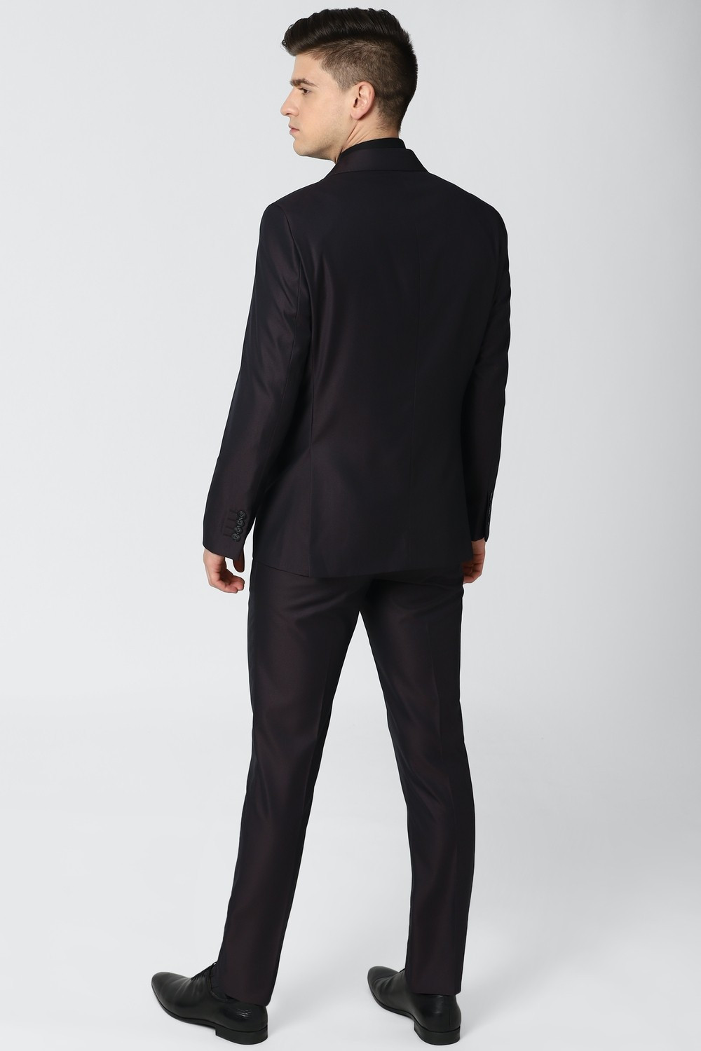 Image of PETER ENGLAND Single Breasted Solid Men Suit