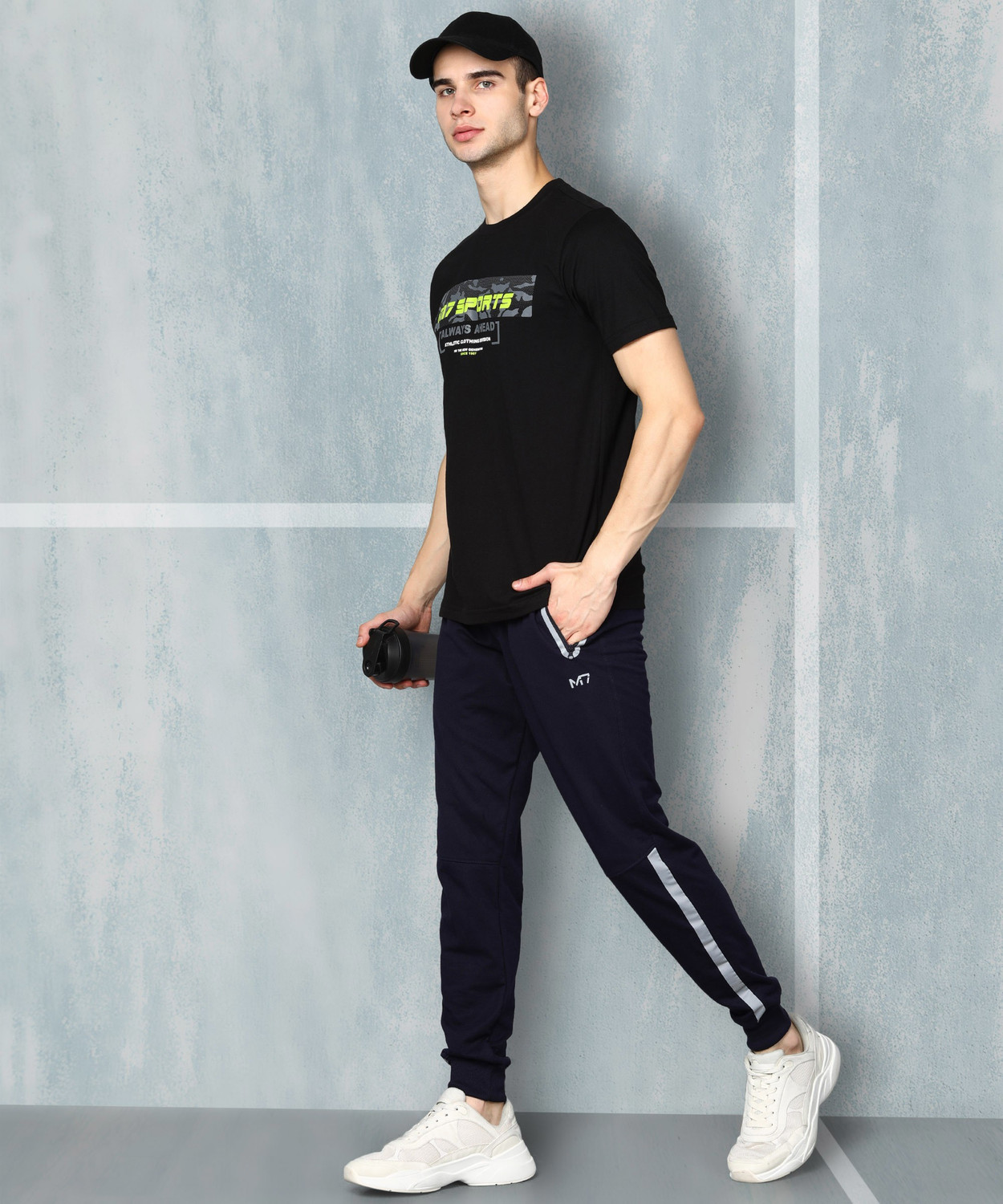 Image of M7 By Metronaut Printed Men Round Neck Black T-Shirt