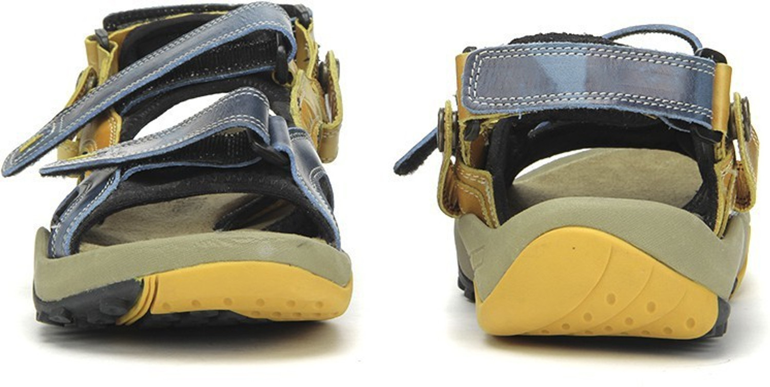 WOODLAND Men Multicolor Sports Sandals Price History