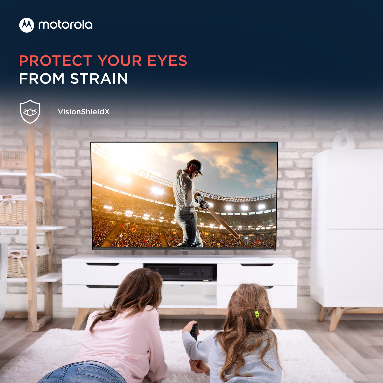 Image of MOTOROLA Revou-Q 139 cm (55 inch) QLED Ultra HD (4K) Smart Android TV with Wireless Gamepad