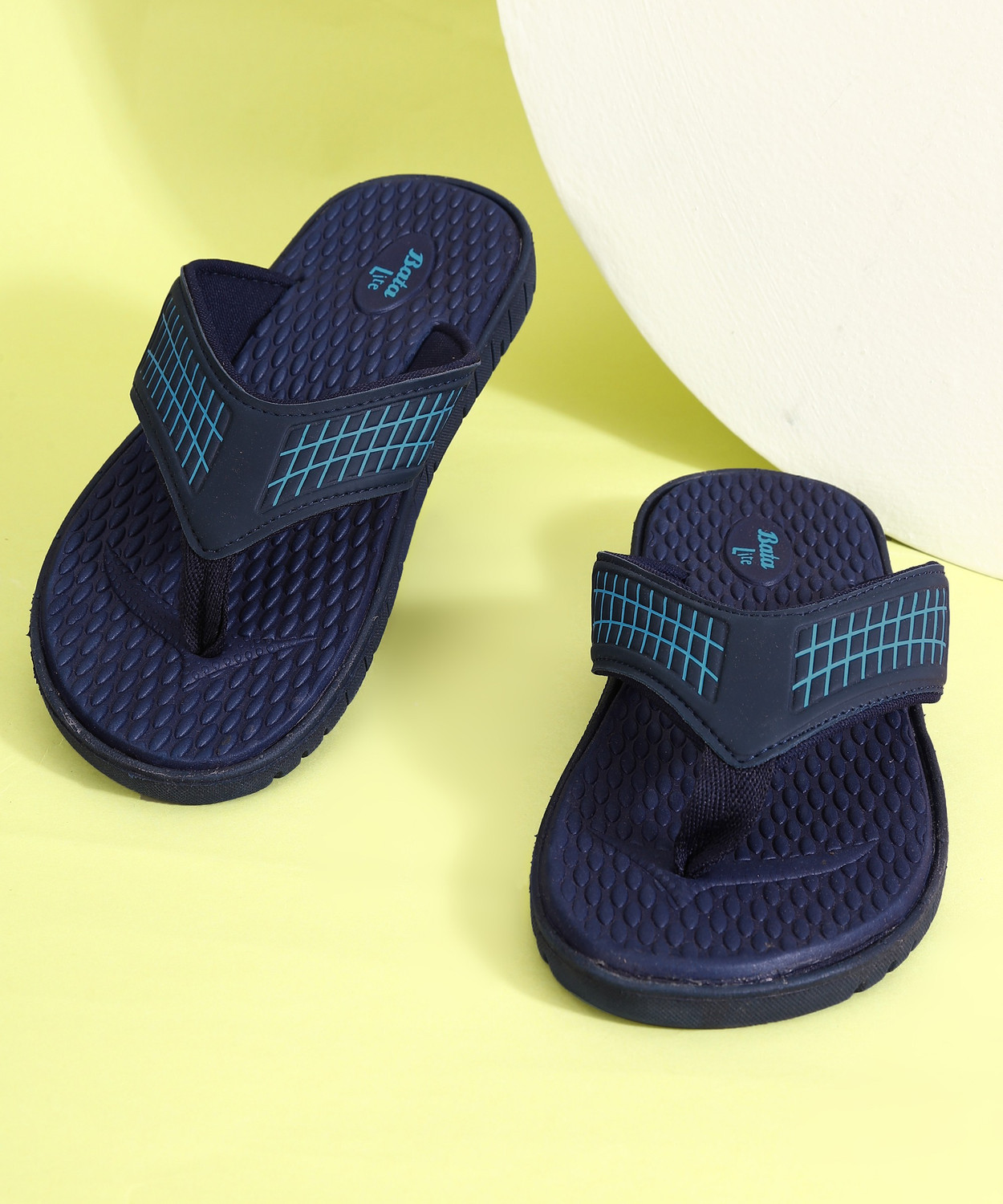 Bata lite women's hotsell slippers