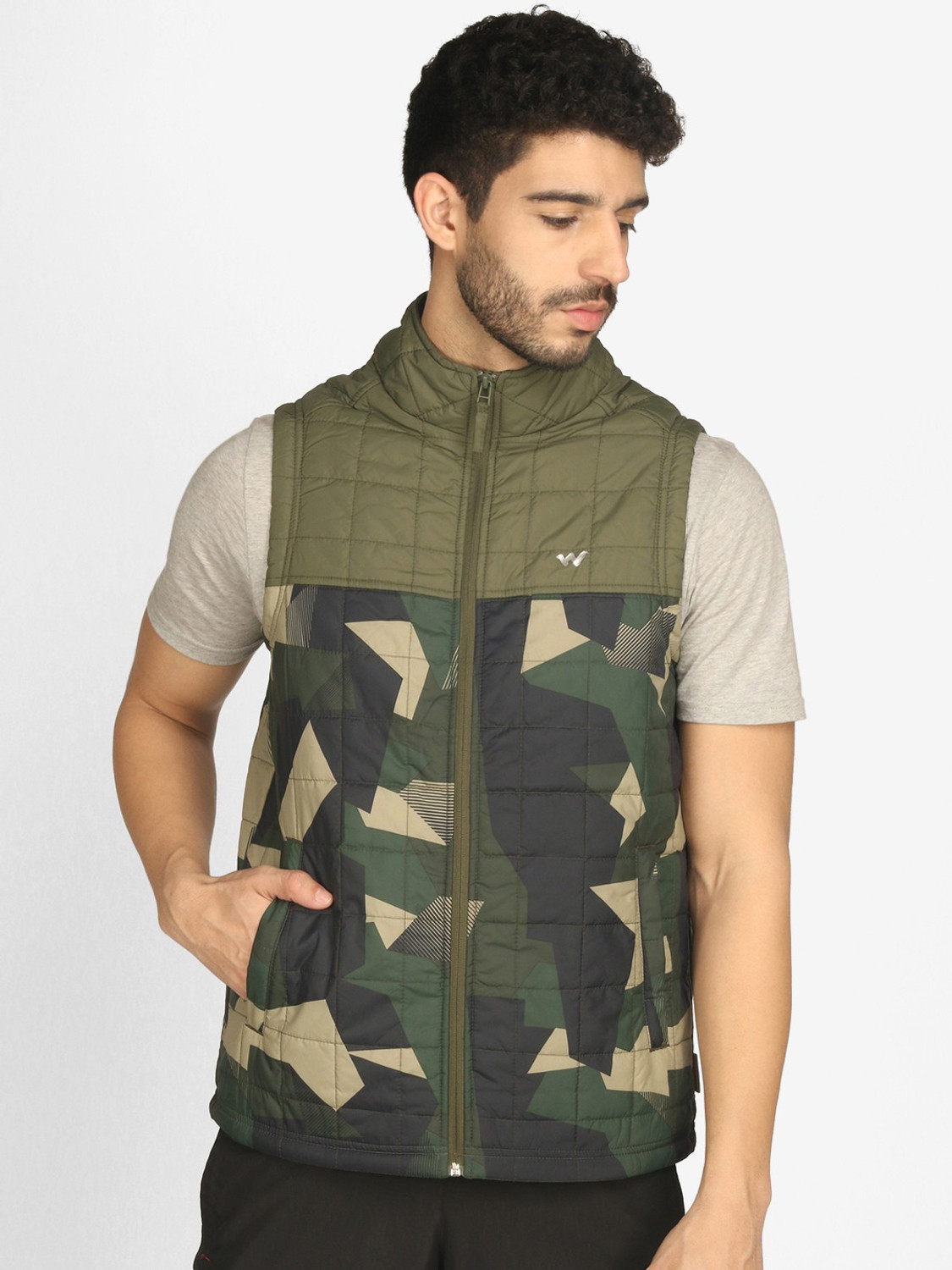 Wildcraft sleeveless jackets top
